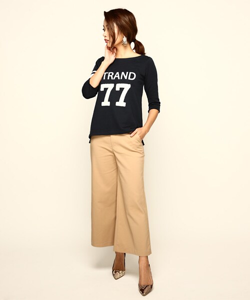 THE STRAND（ストランド）の「THE STRAND(ストランド) カレッジデザイン ナンバー刺繍トップス（Tシャツ/カットソー・レディース・ホワイト/ネイビー・FREE）」の8枚目の写真