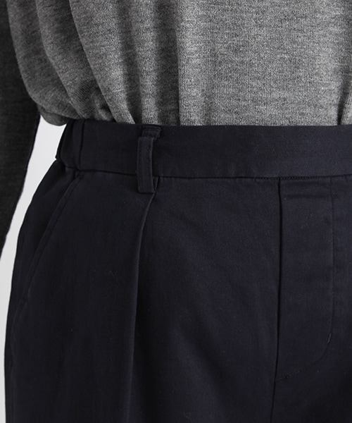 studio CLIP（スタディオクリップ）の「[ｄａｙｓ]タックワイドパンツ（パンツ・ベージュ/グリーン/カーキ/ネイビー）」の8枚目の写真