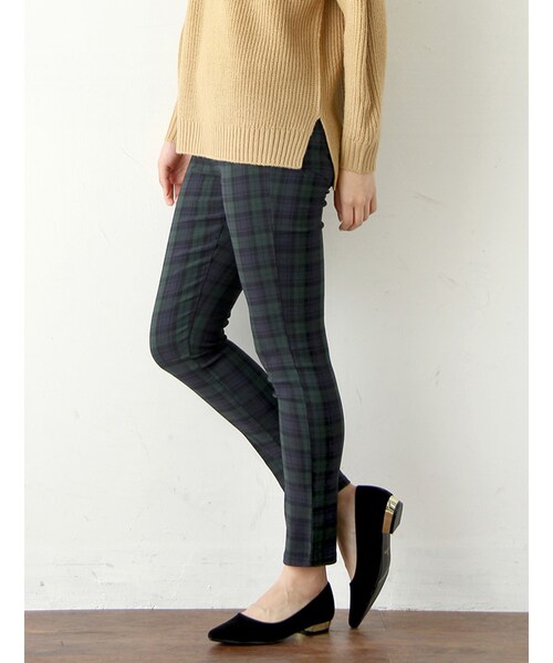 Honeys（ハニーズ）の「裏起毛パギンス７０丈（レギンス・スパッツ・トレンカ・レディース・ブラック/ネイビー/グリーンチェック/クロ×グレー/チャチェック・Ｍ/Ｌ/ＬＬ）」の4枚目の写真