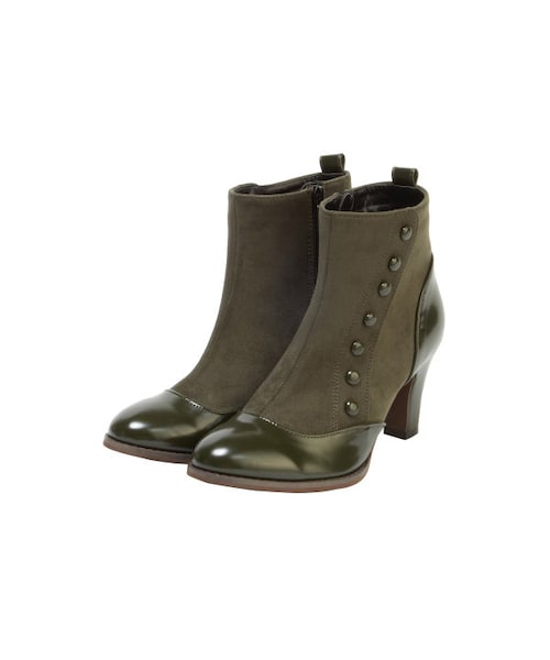 an another angelus(アンアナザーアンジェラス)の「釦使いショートブーツ/an another angelus(ブーツ・レディース・その他)」の1枚目の写真