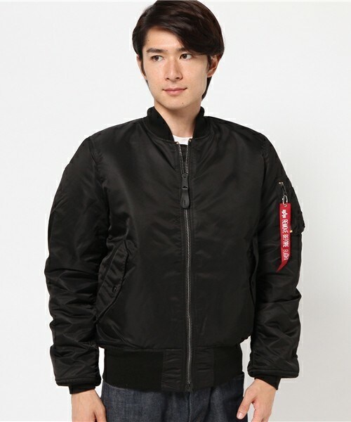 Alpha Industries(アルファインダストリーズ)の「ALPHA INDUSTRIES MA-1 TIGHT(ミリタリージャケット・メンズ・ブラック/カーキ・S/M)」の3枚目の写真