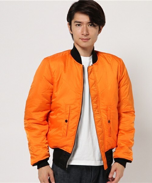 Alpha Industries(アルファインダストリーズ)の「ALPHA INDUSTRIES MA-1 TIGHT(ミリタリージャケット・メンズ・ブラック/カーキ・S/M)」の10枚目の写真