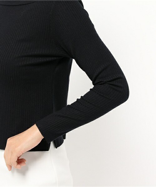 Bab Bou Jeloud（バブブージュルード）の「【Bab】リブニットオフショルダートップス（ニット/セーター・レディース・ピンク/ブラック/ブラウン/カーキ・FREE）」の14枚目の写真