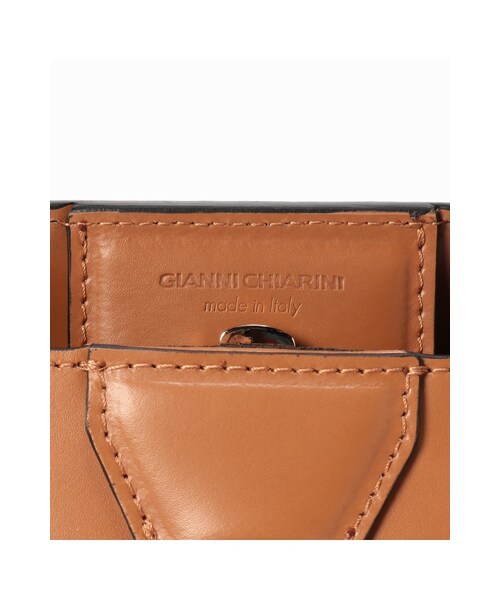 FRAMeWORK(フレームワーク)の「GIANNI CHIARINI 2Wayトート(バッグ・ブラック/キャメル・フリー)」の17枚目の写真