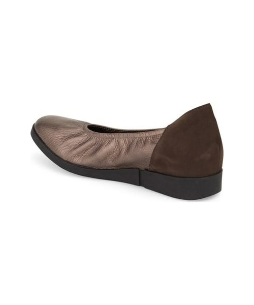 Arche （-）の「Arche Ceoze Flat（）」 - WEAR