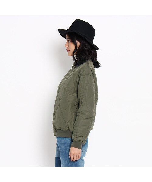 OZOC（オゾック）の「キルティングリバーシブルブルゾン（ジャケット/アウター・レディース・カーキ/ブラック/ネイビー・その他）」の5枚目の写真