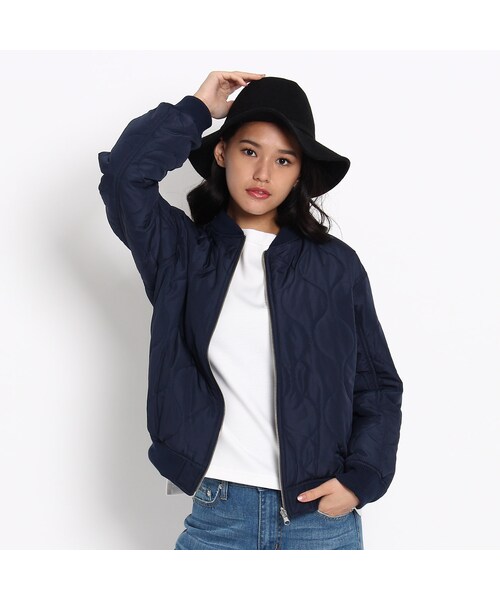 OZOC（オゾック）の「キルティングリバーシブルブルゾン（ジャケット/アウター・レディース・カーキ/ブラック/ネイビー・その他）」の3枚目の写真