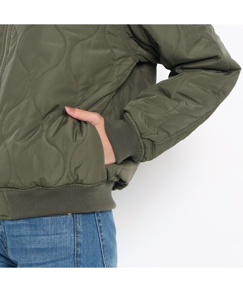 OZOC（オゾック）の「キルティングリバーシブルブルゾン（ジャケット/アウター・レディース・カーキ/ブラック/ネイビー・その他）」の8枚目の写真