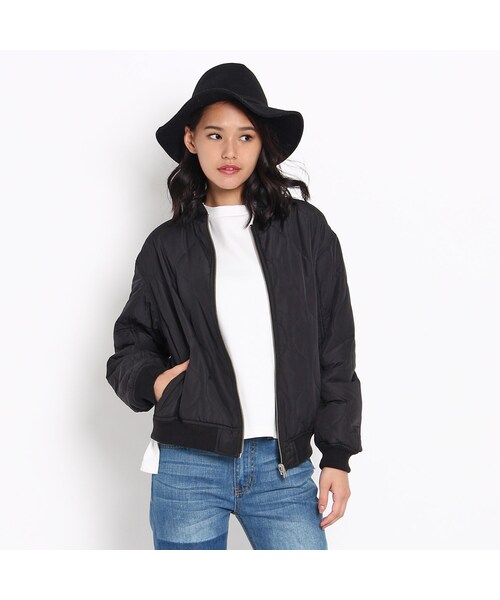 OZOC（オゾック）の「キルティングリバーシブルブルゾン（ジャケット/アウター・レディース・カーキ/ブラック/ネイビー・その他）」の2枚目の写真