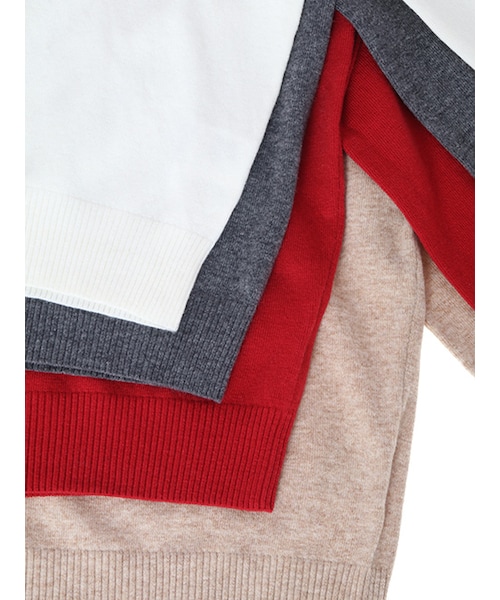 w closet(ダブルクローゼット)の「12Gオフショルニットプルオーバー(トップス・レディース・オフホワイト/チャコール/レッド/ベージュ・FREE)」の10枚目の写真