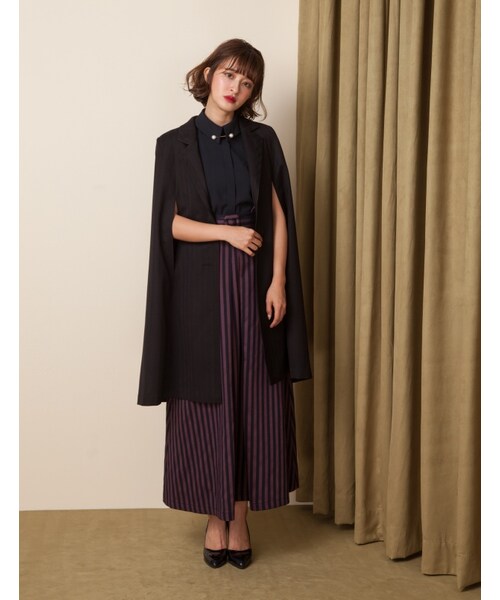 Marjorie（マージョリー）の「夜行動物，披風式特殊剪裁西裝外套（ジャケット/アウター・レディース・黑/深藍・F）」の4枚目の写真