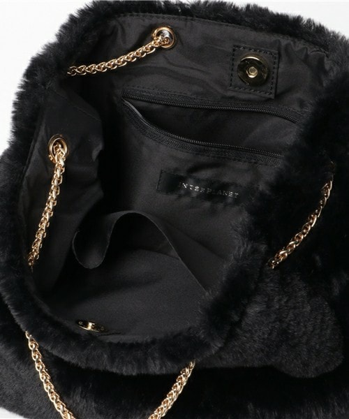 matelasse durer（マトラッセ デュレ）の「ファータッセルキンチャクバッグ（ショルダーバッグ・レディース・ブラック/ブラウン/ピンクベージュ・フリー）」の7枚目の写真