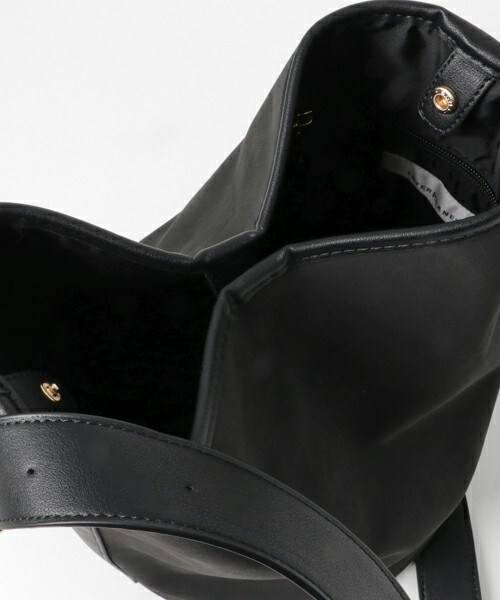 INTERPLANET（インタープラネット）の「スエードショルダーバッグ（トートバッグ・レディース・ブラック/ベージュ/ボルドー・フリー）」の8枚目の写真