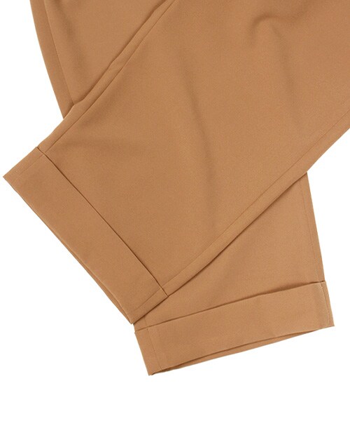 RANDA(ランダ)の「フロントタックサロペット(パンツ・レディース・ベージュ/マスタード/ブラック・0/1)」の7枚目の写真