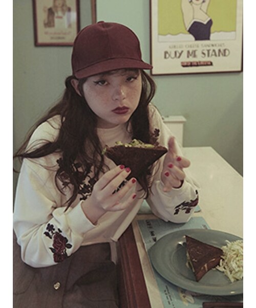 jouetie（ジュエティ）の「シシュウショートプルオーバー（トップス・レディース・オフホワイト/ブラック/ベージュ）」の7枚目の写真