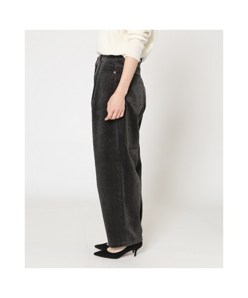 JOURNAL STANDARD（ジャーナルスタンダード）の「《予約》太コールワイドパンツ◆（パンツ・ブラック D/グレーB/ベージュ・36/38/40）」の18枚目の写真