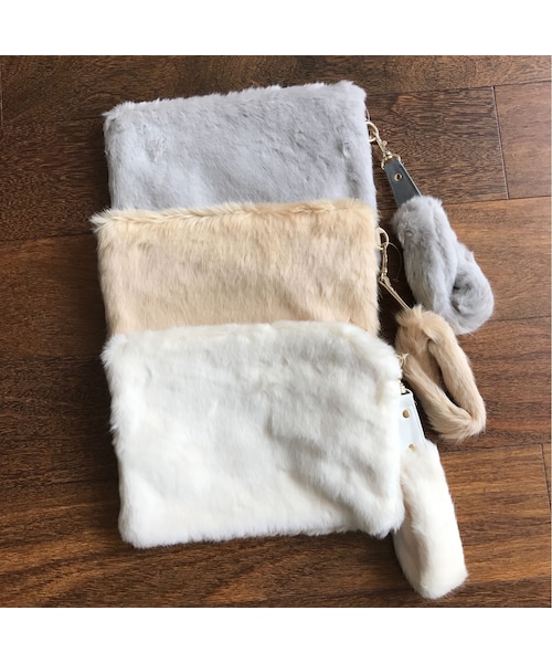 copine(コピン)の「★再入荷★モコモコファークラッチ【クリックポスト対象商品】(クラッチバッグ・レディース・その他)」の10枚目の写真