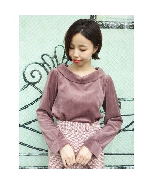 an another angelus(アンアナザーアンジェラス)の「ロールカラーベロアプルオーバー/an another angelus(Tシャツ/カットソー・レディース・その他)」の4枚目の写真