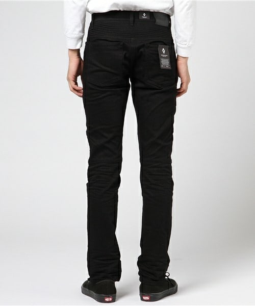 MARCELO BURLON（マルセロ・バーロン）の「MARCELO BURLON バイカースリムフィットデニム（デニムパンツ・メンズ・ブラック・28/29/30）」の3枚目の写真