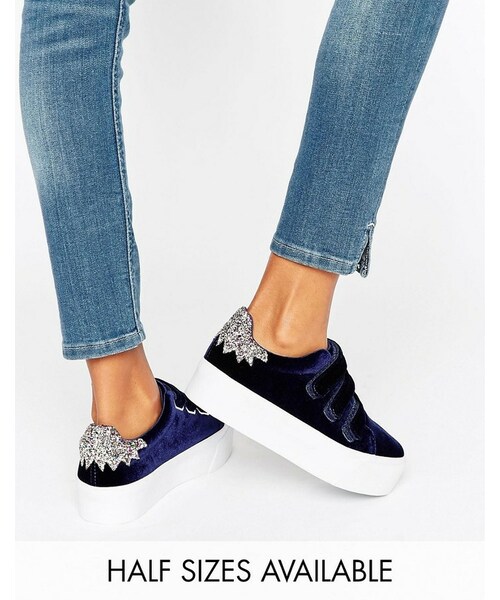 asos（エイソス）の「ASOS DAVIUS Velcro Novelty Sneakers（スニーカー）」 WEAR