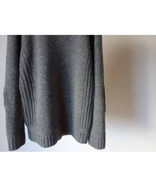 STORES.jp（ストアーズドットジェーピー）の「【完売御礼】SOGLIA  LANDNOAH SWEATER GRY ソリア ラドナーエルボーパッチ ラグラン クルーセーター グレー（ニット/セーター・メンズ・その他）」の10枚目の写真