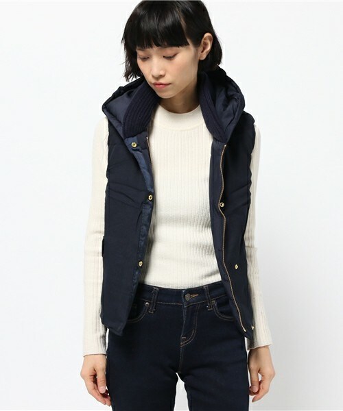 actuel(アクチュエル)の「異素材ダウンベスト(ダウンベスト・レディース・チャコールグレー/ネイビー・FREE)」の12枚目の写真