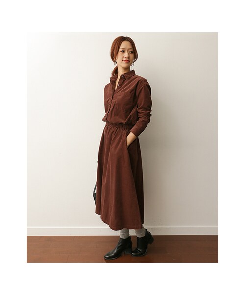 URBAN RESEARCH DOORS（アーバンリサーチドアーズ）の「【予約】コーデュロイシャツワンピース（ワンピース/ドレス・レディース・CAMEL/NAVY/BROWN・one）」の5枚目の写真