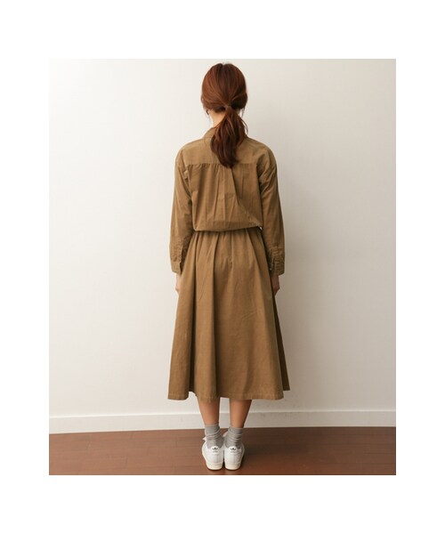 URBAN RESEARCH DOORS（アーバンリサーチドアーズ）の「【予約】コーデュロイシャツワンピース（ワンピース/ドレス・レディース・CAMEL/NAVY/BROWN・one）」の16枚目の写真