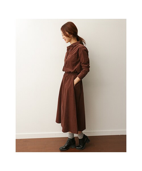 URBAN RESEARCH DOORS（アーバンリサーチドアーズ）の「【予約】コーデュロイシャツワンピース（ワンピース/ドレス・レディース・CAMEL/NAVY/BROWN・one）」の6枚目の写真