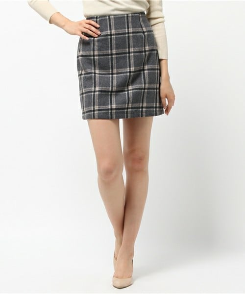 archives（アルシーヴ）の「チェックウールタイトスカート（スカート・レディース・グレー/カーキ/ネイビー・MEDIUM）」の2枚目の写真