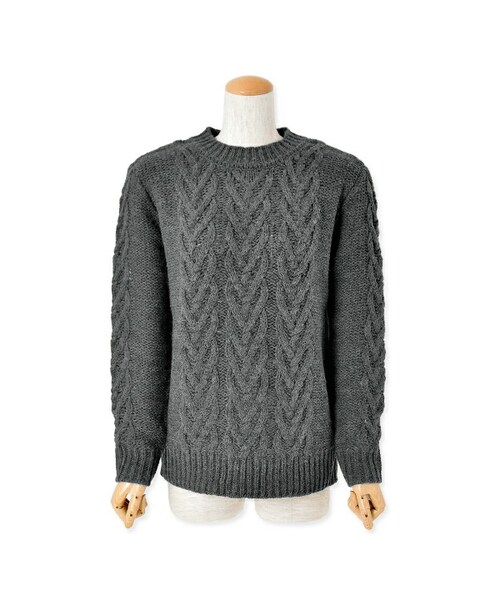 flower（フラワー）の「esterday cable knit　～ｲｴｽﾀﾃﾞｲｹｰﾌﾞﾙﾆｯﾄ（ニット/セーター・レディース・green/black・FREE）」の2枚目の写真