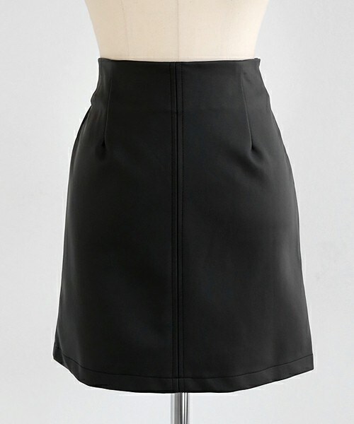 DHOLIC(ディーホリック)の「バックゴムレザーライクミスカート(スカート・レディース・ブラック/レッド/グリーン・FREE)」の1枚目の写真