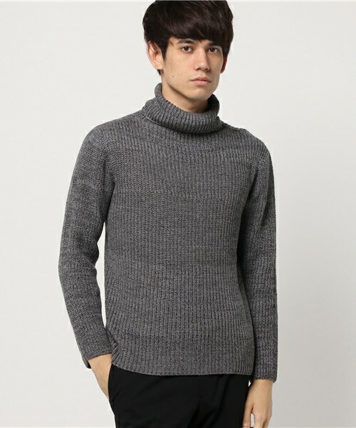 FREDY&GLOSTER（フレディアンドグロスター）の「片畦ホールガーメント タートルネックニット（ニット/セーター・メンズ・ホワイト/グレー/ネイビー・S/M/L）」の3枚目の写真