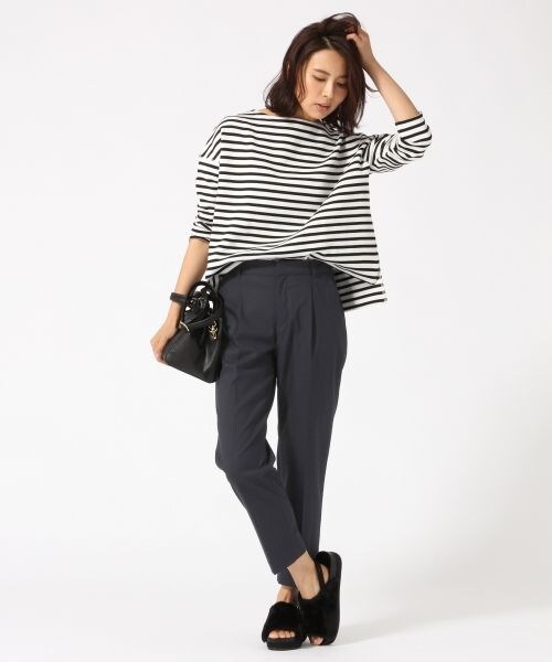 GLOBAL WORK(グローバルワーク)の「Wフェイスボーダ-プルオーバー長袖(トップス・ホワイトベース/ブラックベース/ブラウンベース)」の4枚目の写真