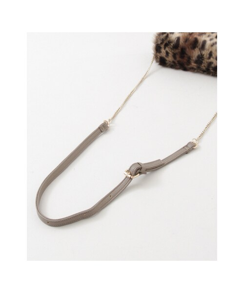 URBAN RESEARCH Sonny Label(アーバンリサーチサニーレーベル)の「【予約】フェイクファーフラップショルダーバッグ(バッグ・レディース・ブラック/レオパード柄/グレー・one)」の10枚目の写真
