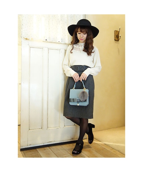 F i.n.t（フィント）の「ドットチュールヨークニットプルオーバー/F i.n.t（ニット/セーター・レディース・その他）」の4枚目の写真