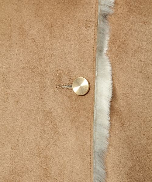 【 新品 たグ付き 】Andemiuからふェいくむーとンこーと 値下げ】ふェいくむーとンこーと あンデみュう