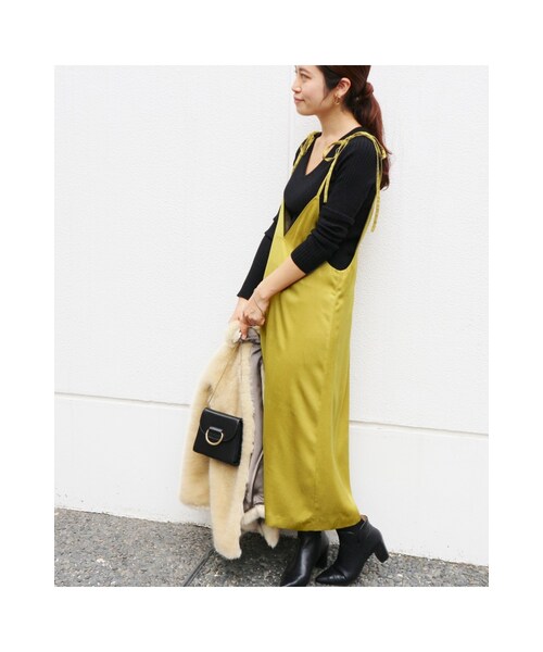 IENA（イエナ）の「《予約》リボンショルダーキャミソールワンピース◆（ワンピース/ドレス・ネイビー/サックスブルー/イエロー・36/38）」の6枚目の写真