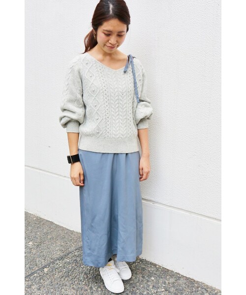 IENA（イエナ）の「《予約》リボンショルダーキャミソールワンピース◆（ワンピース/ドレス・ネイビー/サックスブルー/イエロー・36/38）」の2枚目の写真