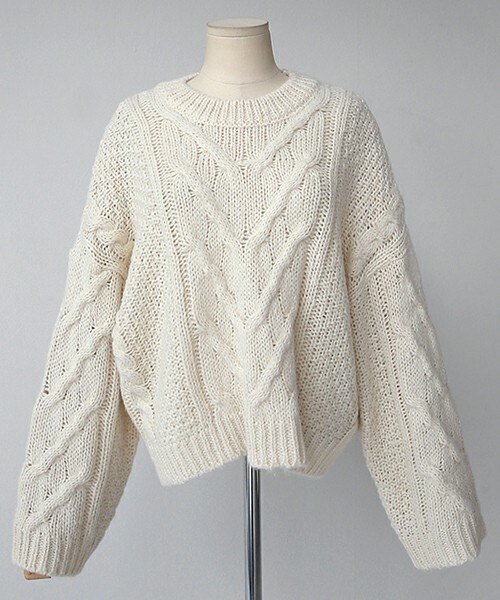 DHOLIC（ディーホリック）の「ワイドスリーブケーブルニットプルオーバー（ニット/セーター・レディース・ディープミント/ブラックグレー/アイボリー/ライトパープル・FREE）」の2枚目の写真