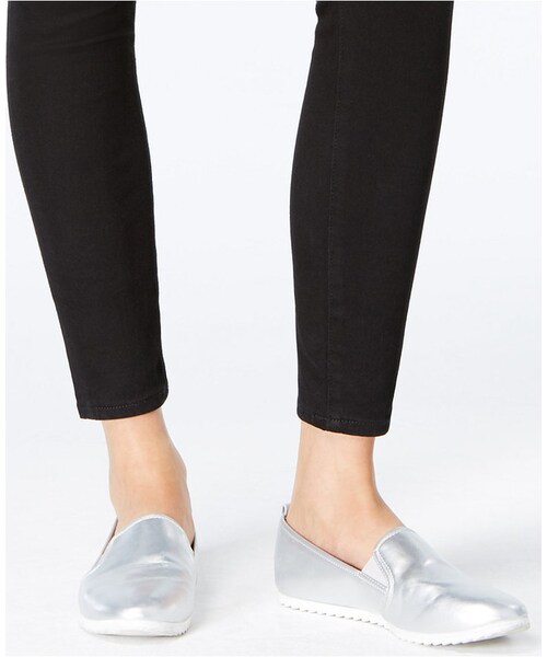 ARMANI EXCHANGE(アルマーニエクスチェンジ)の「Armani Exchange Black Wash Skinny Jeans(デニムパンツ・レディース・Black・27/28)」の5枚目の写真