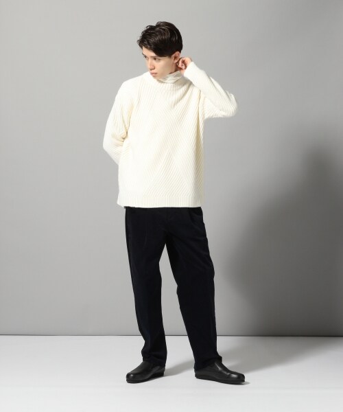 HARE(ハレ)の「ベッチンラインパンツ(パンツ・ブラック/ネイビー)」の4枚目の写真