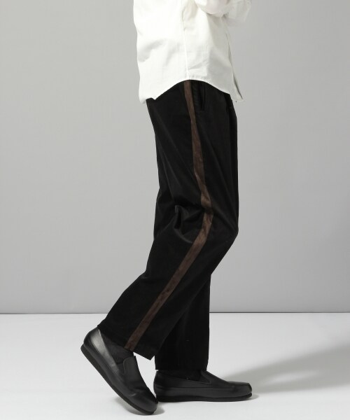 HARE(ハレ)の「ベッチンラインパンツ(パンツ・ブラック/ネイビー)」の5枚目の写真