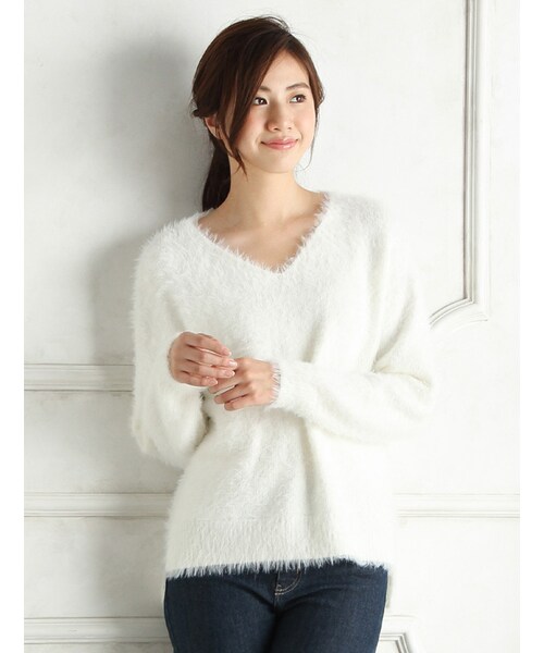 Honeys(ハニーズ)の「フェザープルオーバー(ニット・セーター・レディース・アイボリー/ピンク/グレー/モカ/ベージュ・M/L)」の2枚目の写真