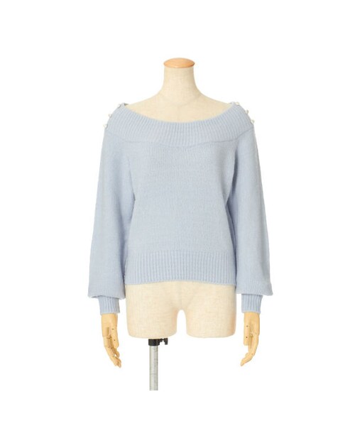 F i.n.t（フィント）の「くるみ釦使いオフショルダーニットプルオーバー/F&A（ニット/セーター・レディース・その他）」の4枚目の写真