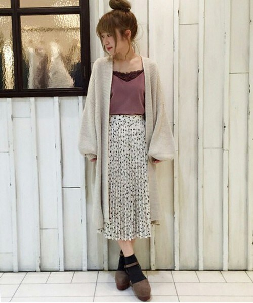 archives（アルシーヴ）の「花柄プリーツスカート（スカート・レディース・オフホワイト/ブラック/ネイビー・MEDIUM）」の15枚目の写真