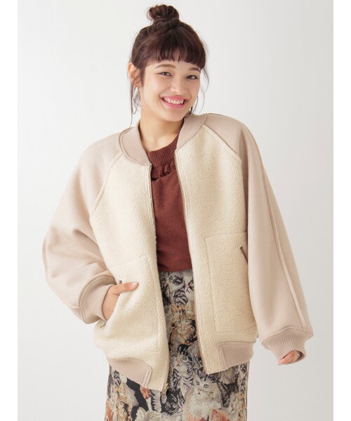 w closet（ダブルクローゼット）の「ウール×ボアリバーシブルブルゾン（ジャケット/アウター・レディース・ベージュ/グレー/ブラック・FREE）」の7枚目の写真