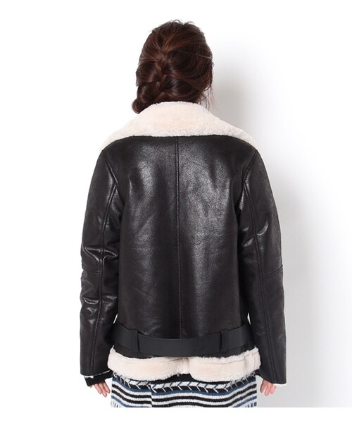 PAGEBOY（ページボーイ）の「【PAGEBOY】ボマージャケット（ジャケット/アウター・レディース・ブラック/ライトベージュ）」の3枚目の写真