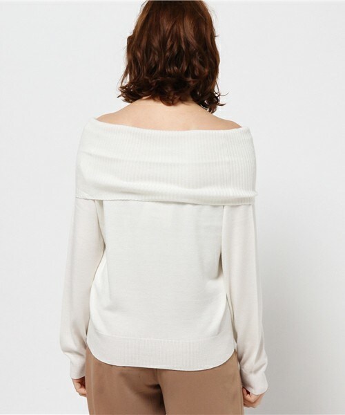 INTERPLANET(インタープラネット)の「オフショルダーニットP/O(ニット/セーター・レディース・オフホワイト/グレー/サックスブルー/ピンクベージュ・FREE)」の7枚目の写真