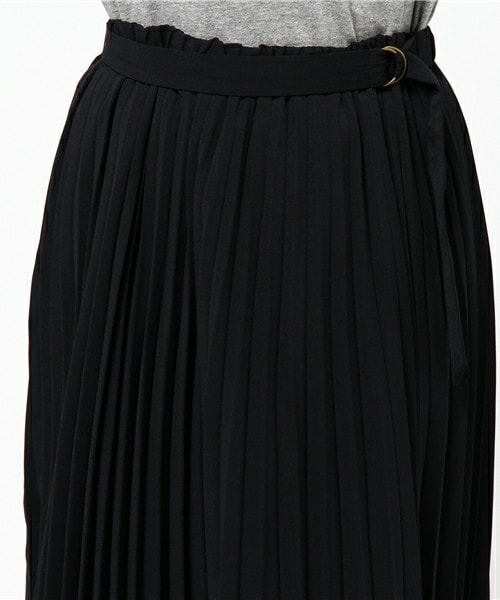 actuel（アクチュエル）の「クレープデシンプリーツSK（スカート・レディース・ライトベージュ/ネイビー/オレンジ・FREE）」の7枚目の写真